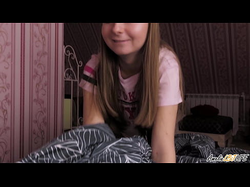 ❤️ Blondie sugit eam BFF est penitus et accipit Cum in ore suo ☑  at la.pornovore.ru